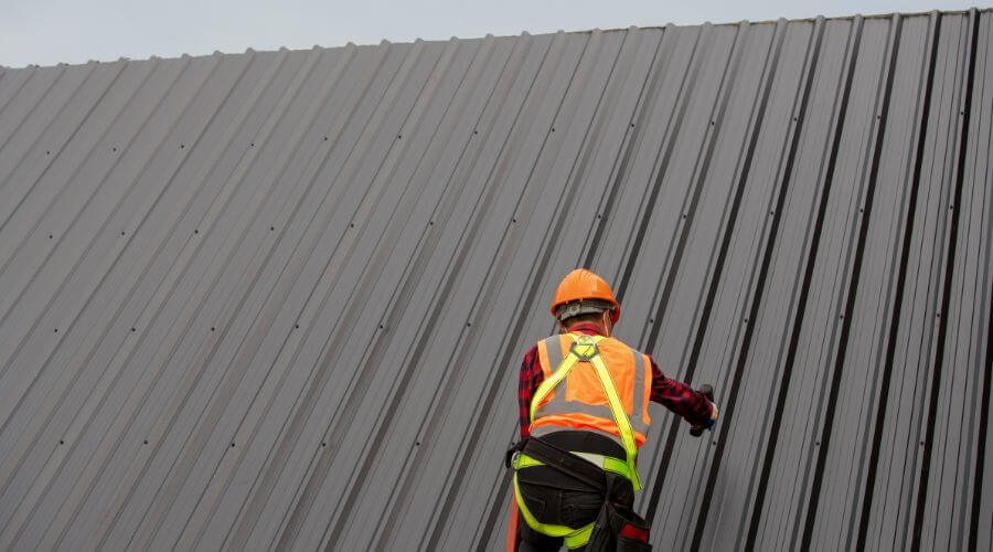 Professional metal roof installation services in Auburn Hills, MI